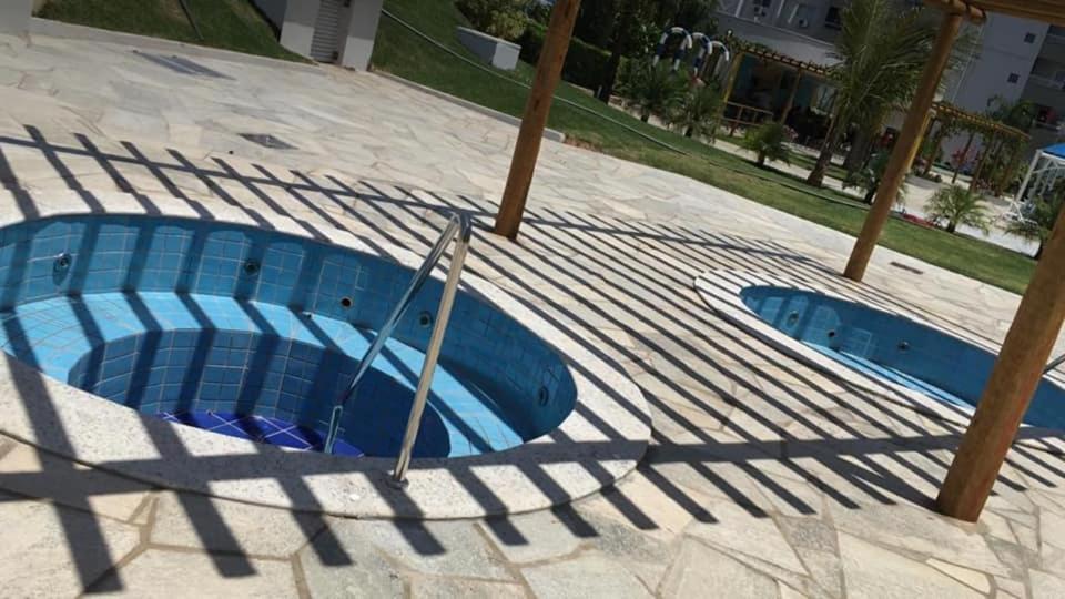 Apartamento Lagoa Quente Flat Service *
