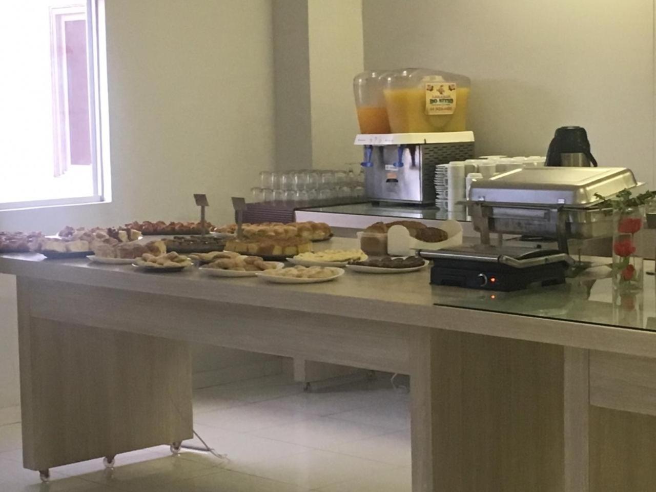 Lagoa Quente Flat Service